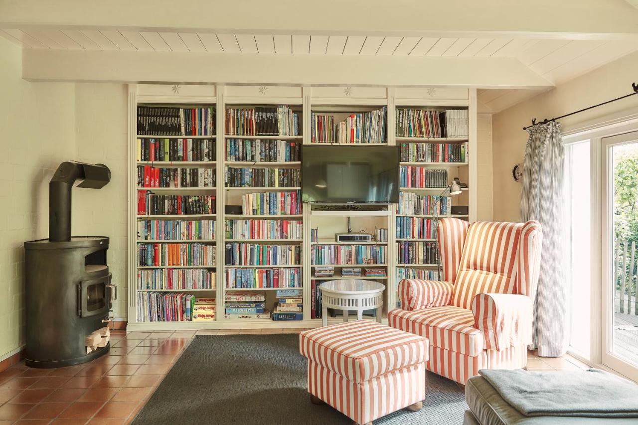 Foehrienhaus Villa Midlum  Luaran gambar